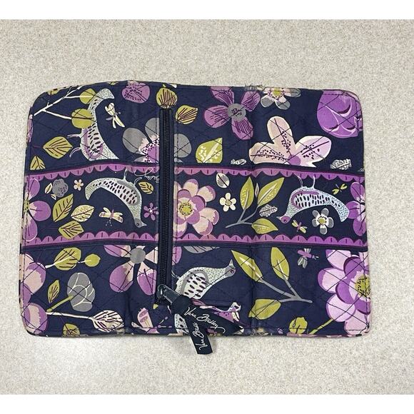 Vera Bradley Large Trifold Wallet Magnetic Closure, Purple Multi-Card Holder - Picture 4 of 11